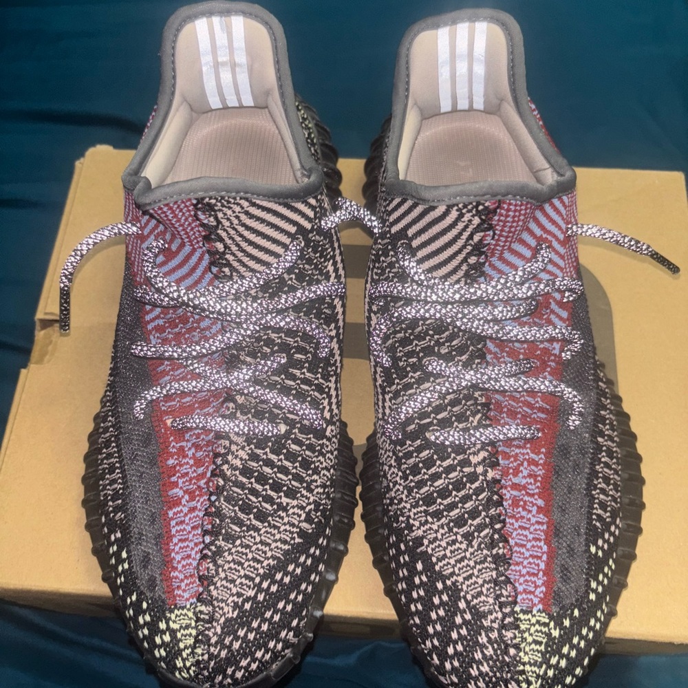 Yeezy boost 350 V2 'Yecheil Reflective'